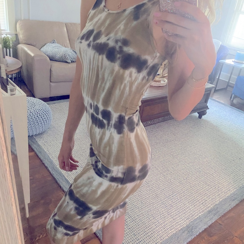 Tie dye Midi body con dress